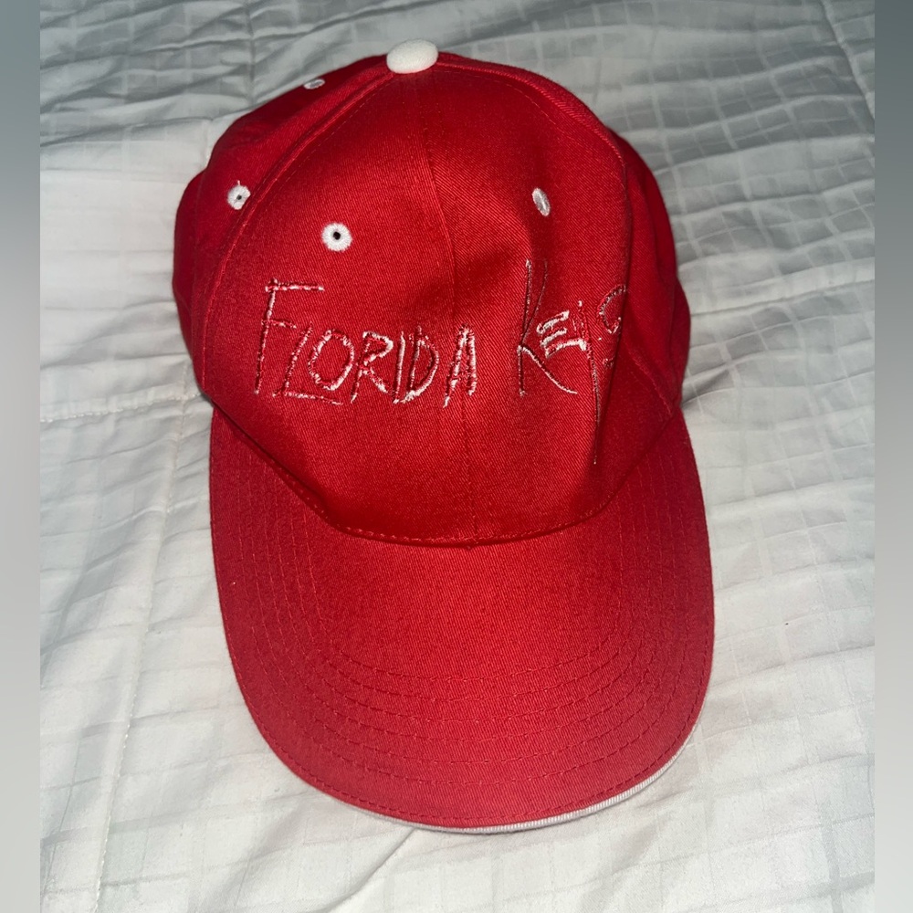 Red cap